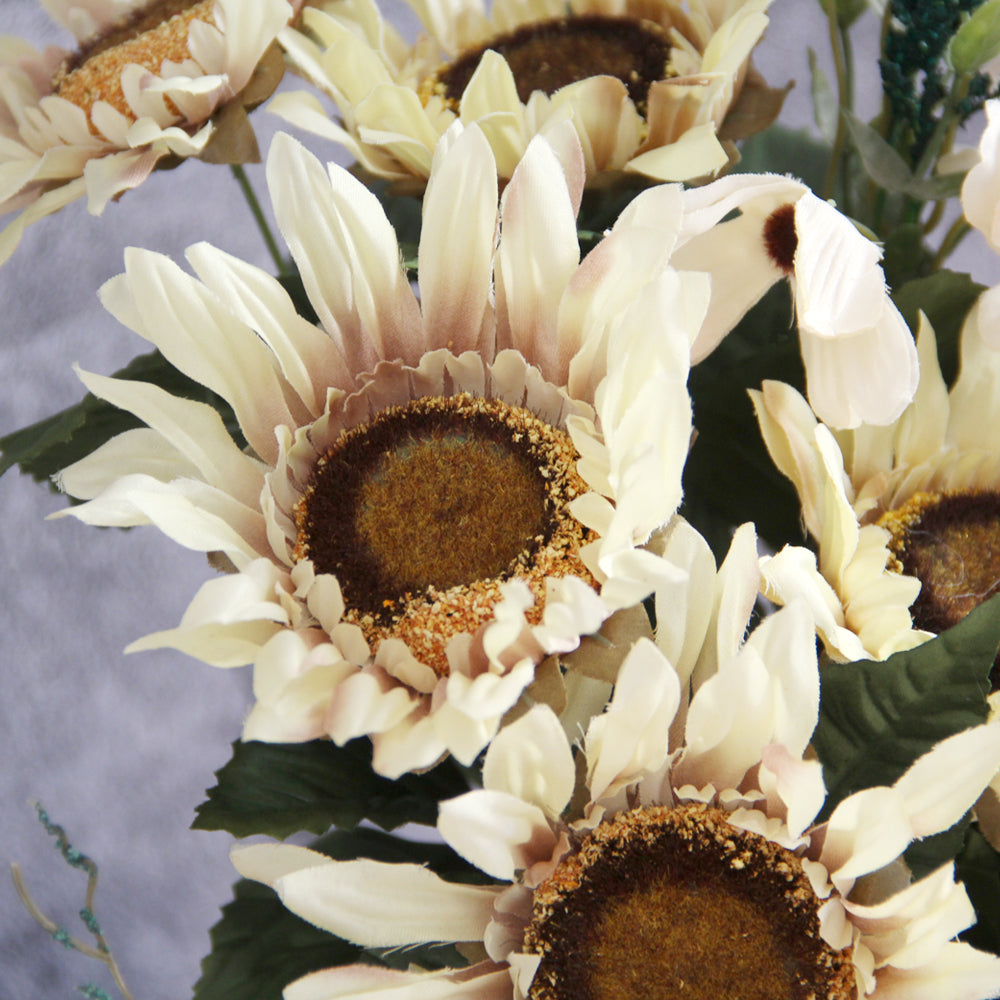 High Quality 12head Sunflower Flowers Spring Summer Artificial Sunflower Decorative Flowers For Wedding Home Table Decoration