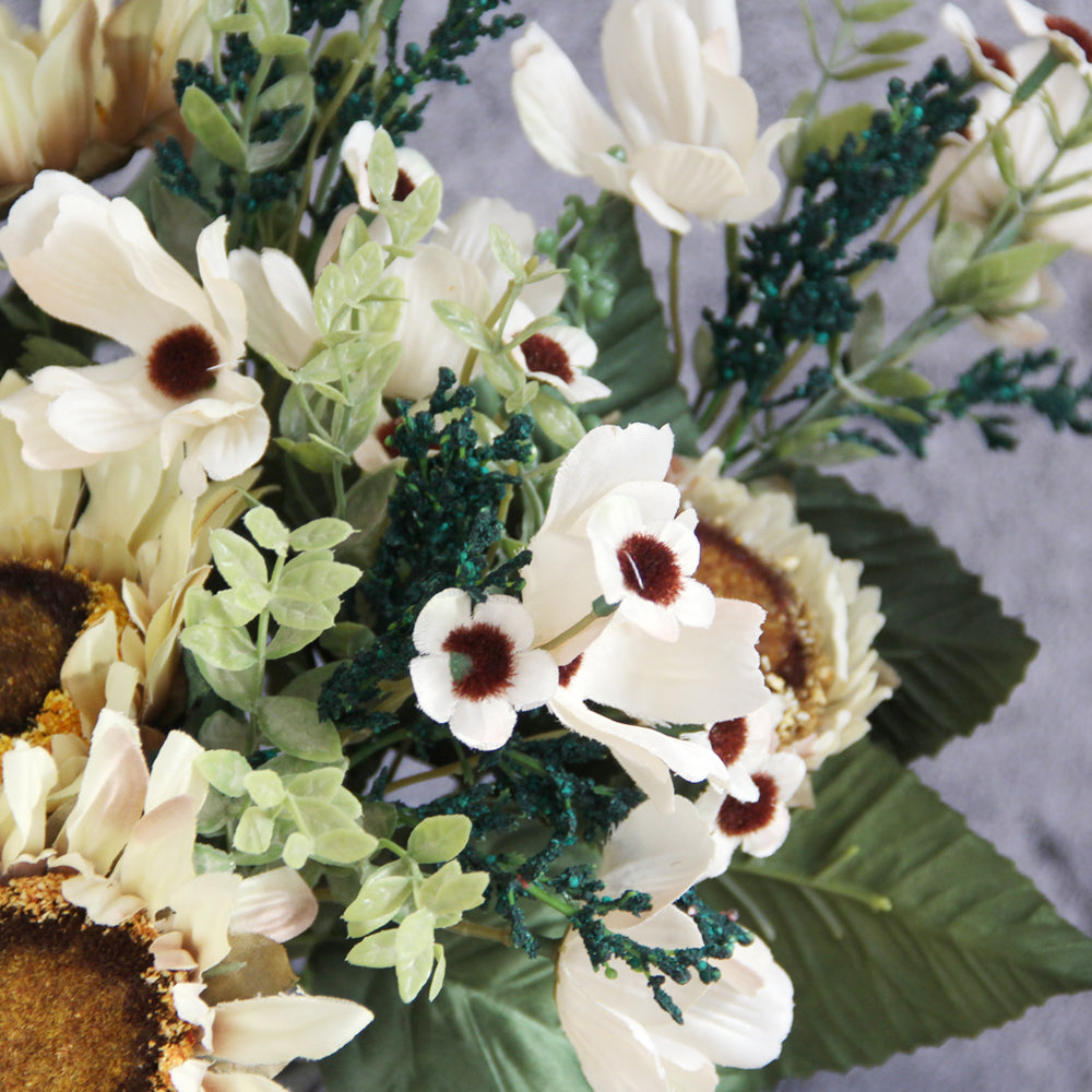 High Quality 12head Sunflower Flowers Spring Summer Artificial Sunflower Decorative Flowers For Wedding Home Table Decoration
