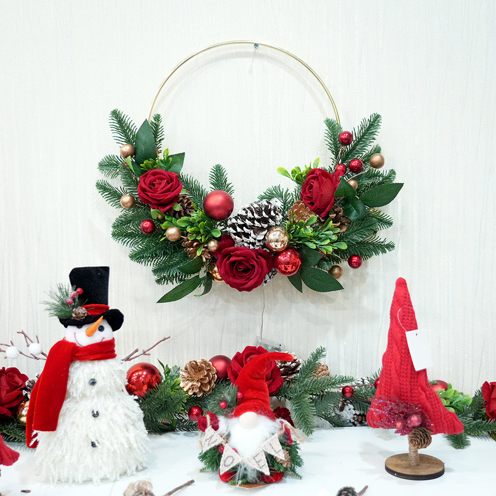 2024 Exquisite Aritificial Christmas Wreath 50cm Rose Flowers Half Wreath Decorative Flowers, Wreaths and Plants with LED Light