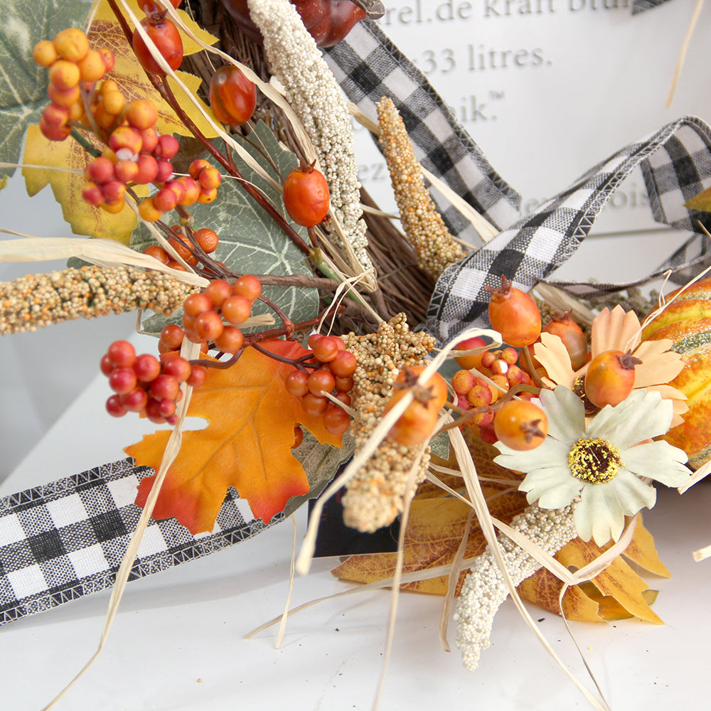 Factory Wholesale Autumn Home Decoration Wreath Halloween Decorations Yellow Wreath