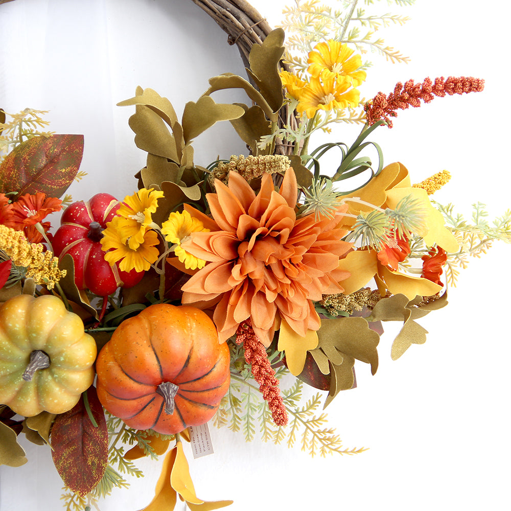 Factory Direct Artificial Dried Flowers Wreath Christmas Wreath Door Decoration Artificial Wreaths For Front Door