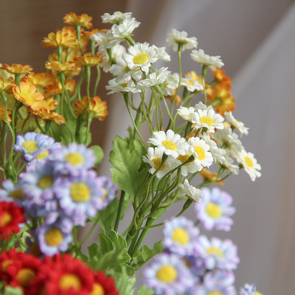 Spring Color Low MOQ Multicolor Daisy Flower Head Mini Silk Artificial Flower For Wedding Engagement Party Home Decor DIY