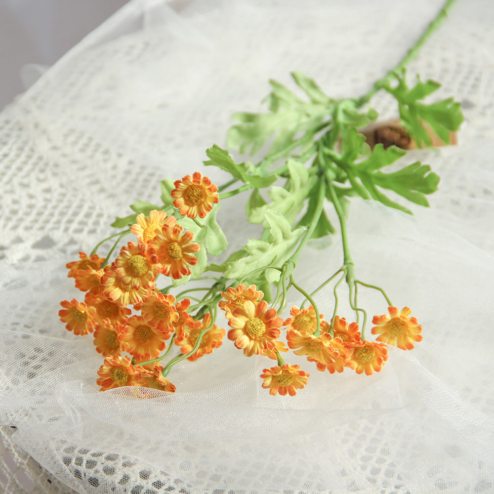Spring Color Low MOQ Multicolor Daisy Flower Head Mini Silk Artificial Flower For Wedding Engagement Party Home Decor DIY