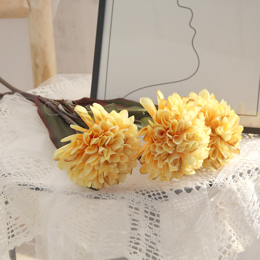 A Variety Of High-quality Silk Artificial Decorative Flowers And Decorative Plants For Home And Wedding