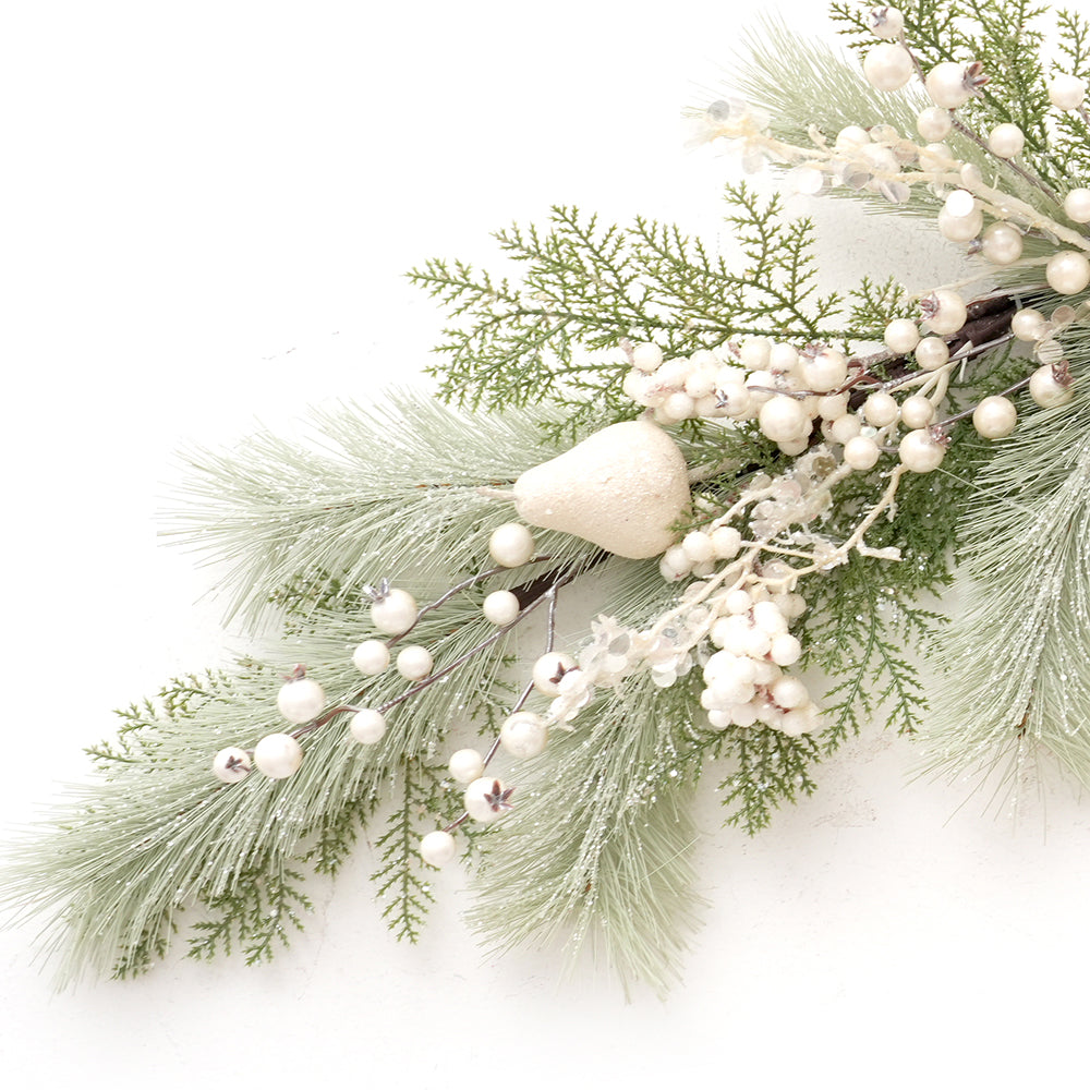 High Quality Christmas Decor Ox Horn Garland Decor Green Leaves White Flower Craft Swag for Christmas Decorations