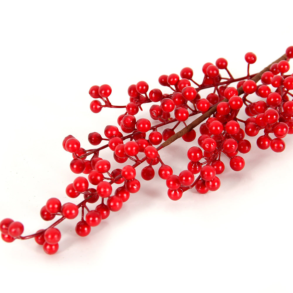 China Hot Artificial Red Berries Stems For Festival Wedding Christmas Decoration
