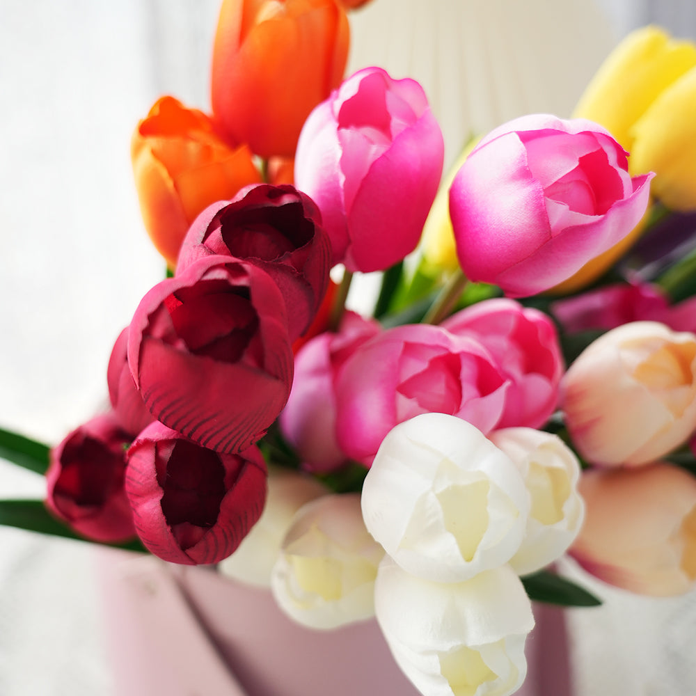 Wholesale 5-head Artificial Tulips DIY Decorations Flowers Bendable Stem Tulip Flowers Event Centerpiece Home Decoration