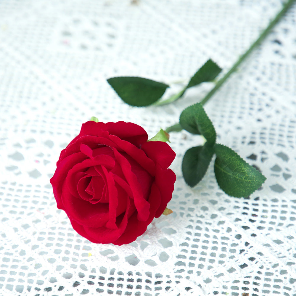 Wholesale Artificial Red Roses Single Velvet Rose Flowers Artificial Decorative Flowers for Valentine's Day Wedding Store Decor