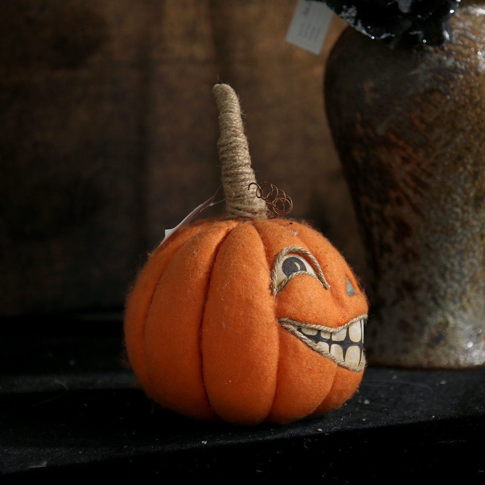 Hot Selling Halloween Pumpkin Decor Grimace Pumpkin Ornaments For Halloween Home Decoration