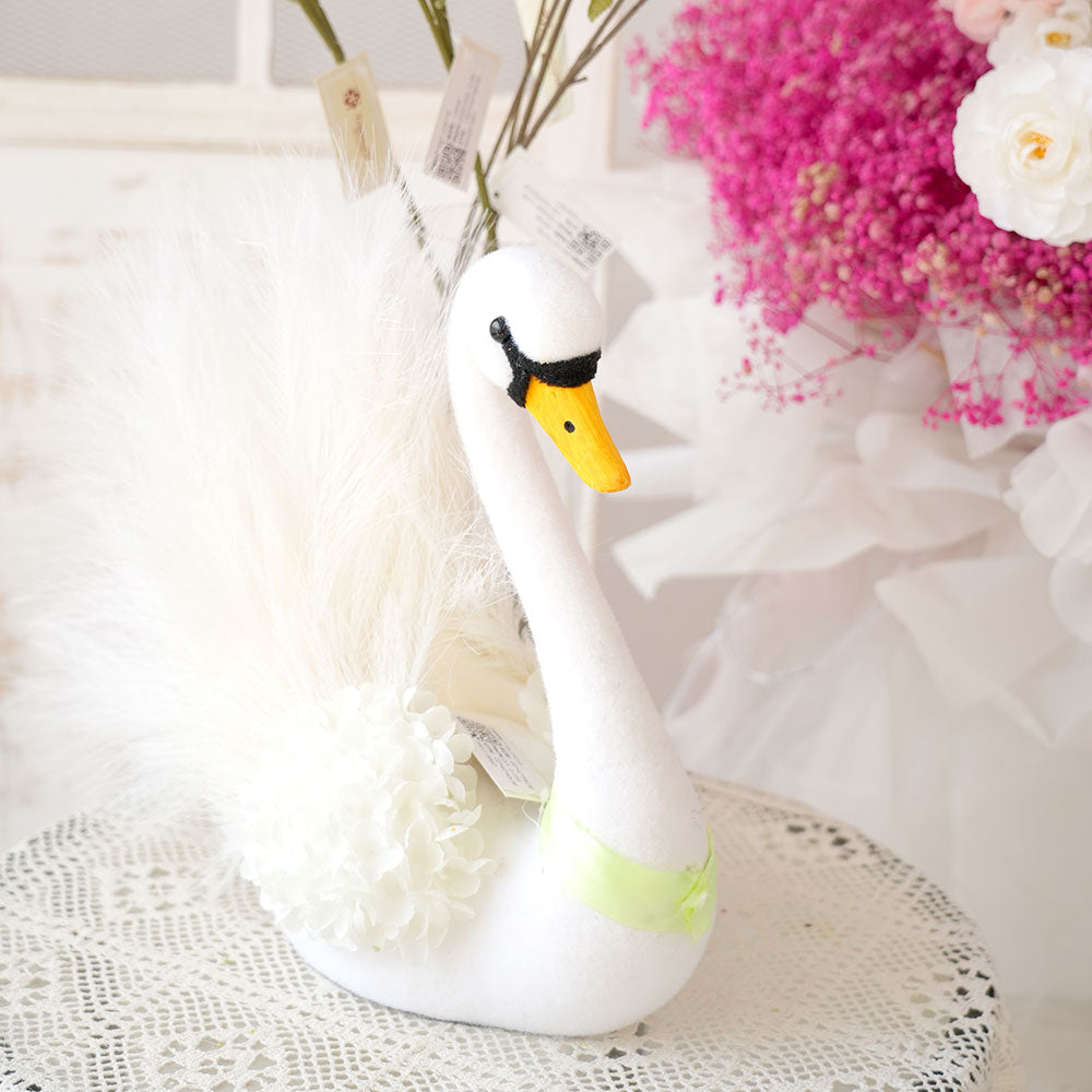 Exquisite White Artificial Swan Decor Handmade Small Swan Home Party Decorations Artificial Animal