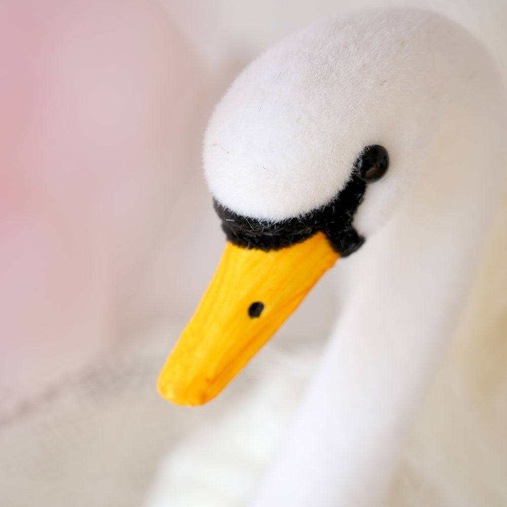 Exquisite White Artificial Swan Decor Handmade Small Swan Home Party Decorations Artificial Animal