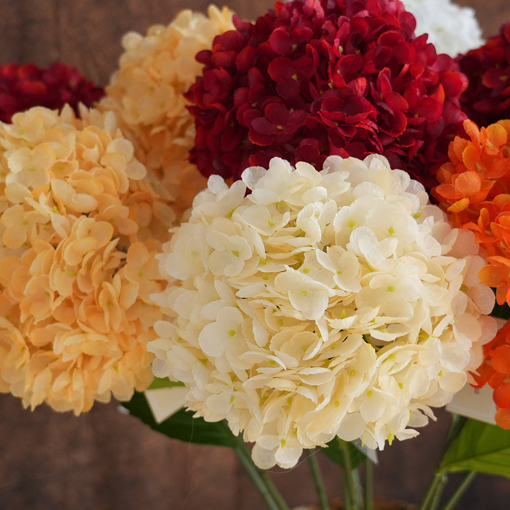 New Design Artificial Hydrangea Flower Wholesale Silk Hydrangea Decorative Flowers For Restaurant Hotel Cafe Wedding Event Hydrangea