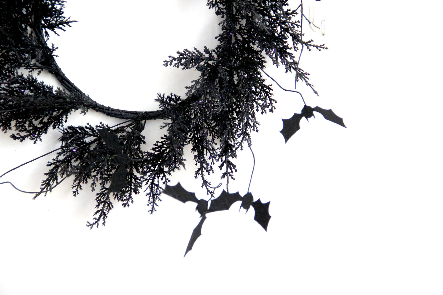 Factory wholesale Black Halloween Wreath Bat Wreath Door Wreath with Glitter Bats Decorations Halloween Party