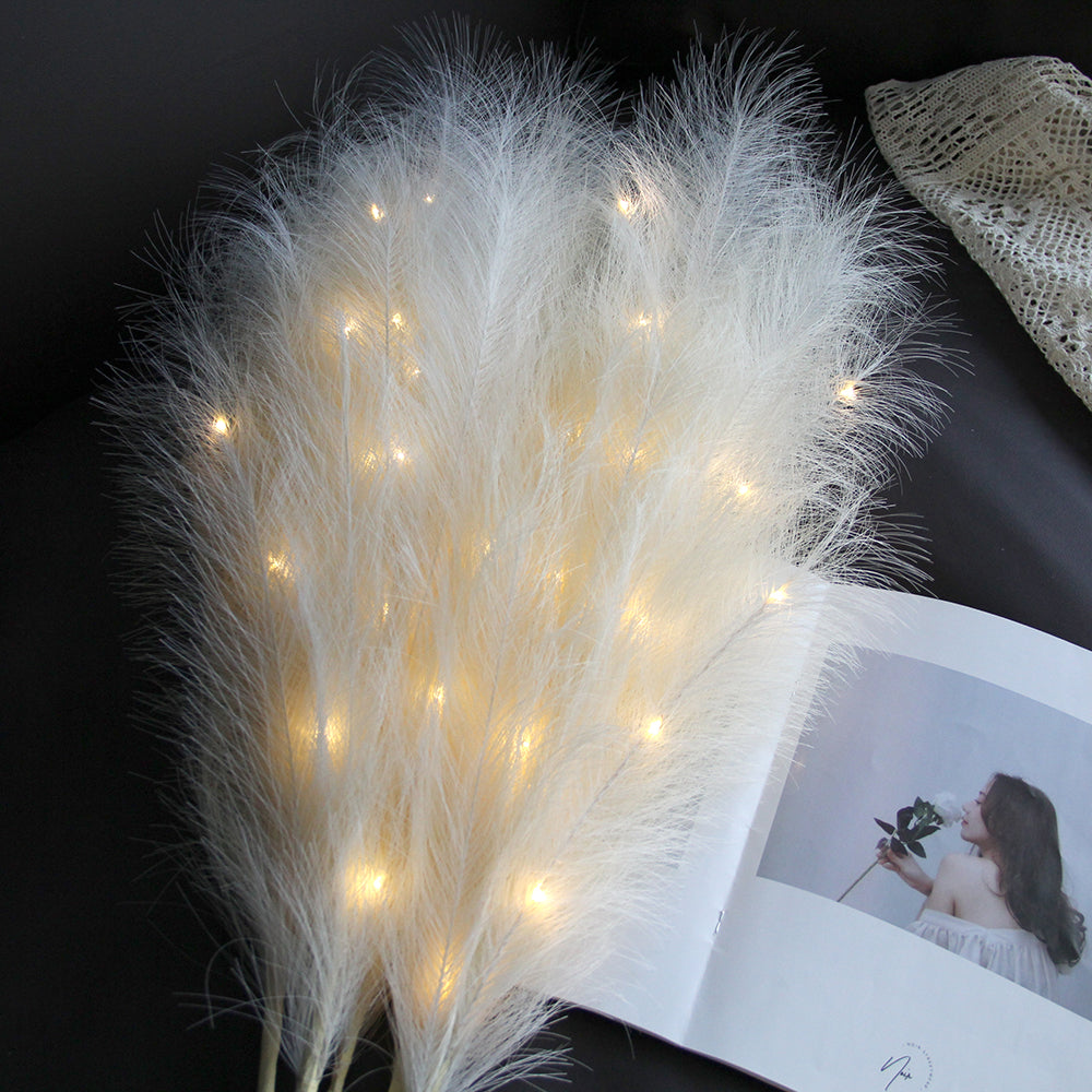 Original Design 115cm Artificial Pampas Grass With LED Light Pampas Set Of 5(2w/lit+3w/o lit ) For Festival Home Decoration