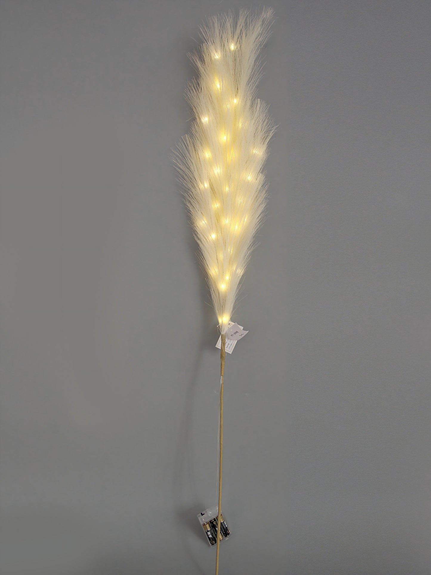High Quality 43inch Artificial Pampas Grass With LED Light Pampas Decor for Wedding Home Party Decoration