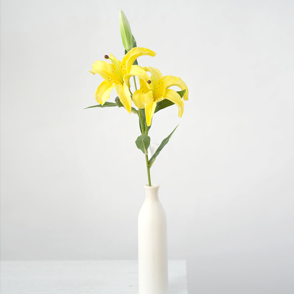 Beautiful Colorful Lily Artificial Flowers 3-head Lily Silk Flowers Floral Arrangement For Wedding Party Home Decorations