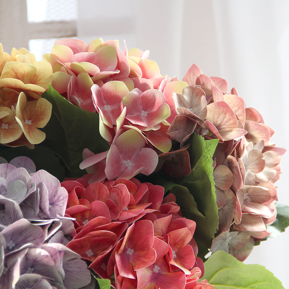 Factory Direct Sale Wedding Decoration Artificial Hydrangea Heads China Best-selling Silk Hydrangea Flower