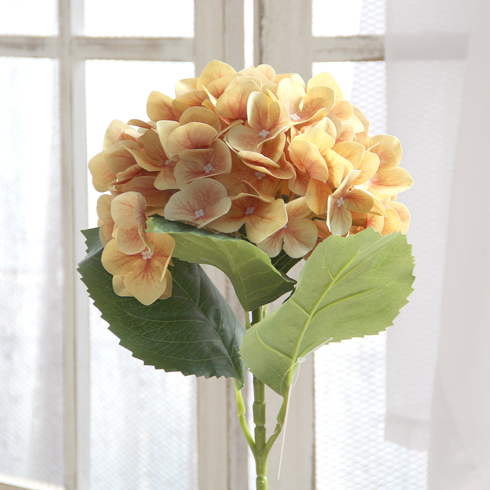 Factory Direct Sale Wedding Decoration Artificial Hydrangea Heads China Best-selling Silk Hydrangea Flower