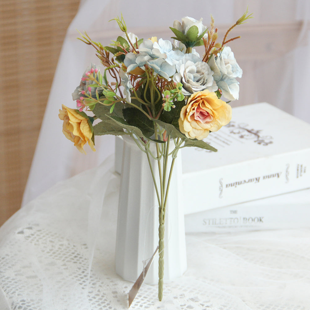 Hot Sale 30cm Roses Assorted Flowers Artificial Maria Hydrangea Flower High Quality Home Decoration Flowers Wedding Decor