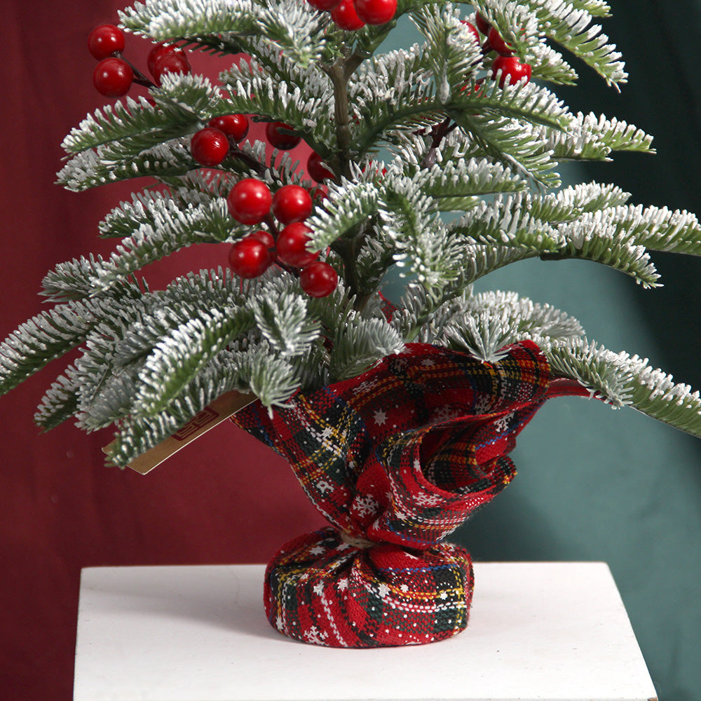 Christmas Decoration Mini Christmas Tree Table Decoration Artificial Tree for Holiday Decoration